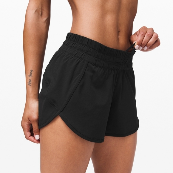 lululemon athletica Pants - Lululemon 4" tracker shorts size 10